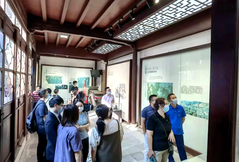 華都股份第二黨支部、浙經(jīng)所黨支部聯(lián)合開展黨建共建活動