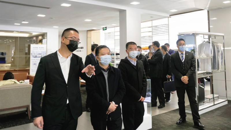 省供銷社、省興合集團(tuán)領(lǐng)導(dǎo)赴金誠汽車開展基層“三服務(wù)”調(diào)研